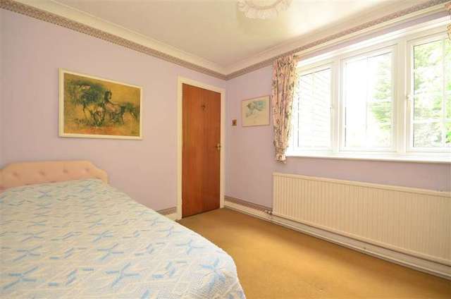  Image of 5 bedroom Detached house for sale in Banckside Hartley Longfield DA3 at Hartley Longfield Longfield, DA3 7RD