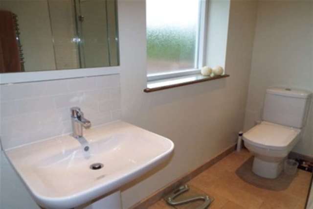  Image of 4 bedroom Detached house to rent in Bankart Avenue Leicester LE2 at Leicester, LE2 2DB