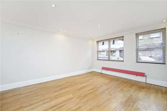  Image of 2 bedroom Detached house to rent in Barnard Mews London SW11 at Barnard Mews  Barnard Road, SW11 1QU