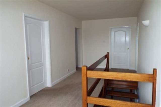  Image of 4 bedroom Detached house to rent in Barry Drive Kirby Muxloe Leicester LE9 at Leicester, LE9 2HJ