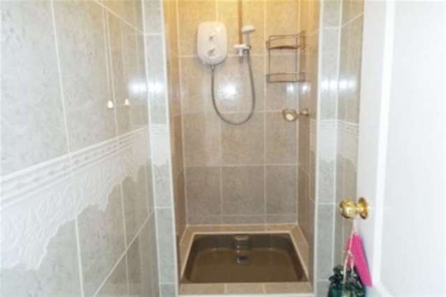  Image of 4 bedroom Detached house to rent in Barry Drive Kirby Muxloe Leicester LE9 at Leicester, LE9 2HJ