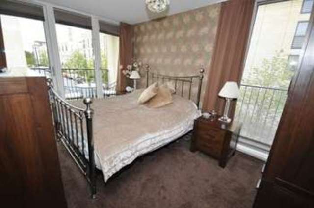  Image of 2 bedroom Flat for sale in Victoria Bridge Road Bath BA1 at Victoria Bridge Road  Bath, BA2 3FA