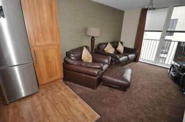  Image of 2 bedroom Flat for sale in Victoria Bridge Road Bath BA1 at Victoria Bridge Road  Bath, BA2 3FA