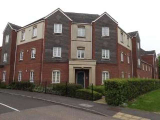  Image of 2 bedroom Flat for sale in Wedderburn Avenue Beggarwood Basingstoke RG22 at Beggarwood Basingstoke Kempshott, RG22 4QG