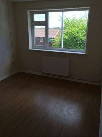  Image of 2 bedroom Flat to rent in Belle Vale Road Gateacre Liverpool L25 at Belle Vale Road  Liverpool, L25 2PE
