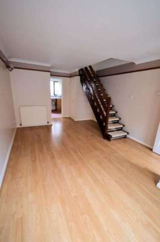  Image of 2 bedroom Terraced house for sale in Belvedere Terrace Scarborough YO11 at Belvedere Terrace  Scarborough, YO11 2PX