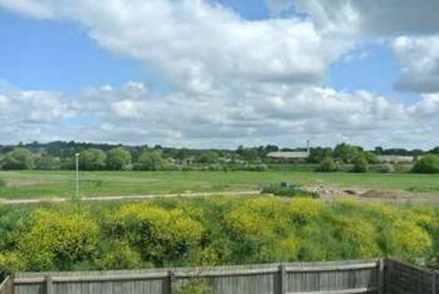  Image of 4 bedroom Detached house for sale in Berkeley Avenue Grantham NG31 at Berkeley Avenue  Grantham, NG31 8UA