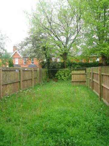  Image of 3 bedroom Terraced house to rent in Bethel Grove Liverpool L17 at Bethel Grove  Liverpool, L17 2BJ
