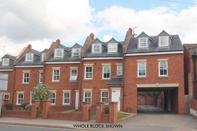  Image of 2 bedroom Apartment for sale in Birmingham Road Stratford-upon-Avon CV37 at Birmingham Road  Stratford upon Avon, CV37 0BB