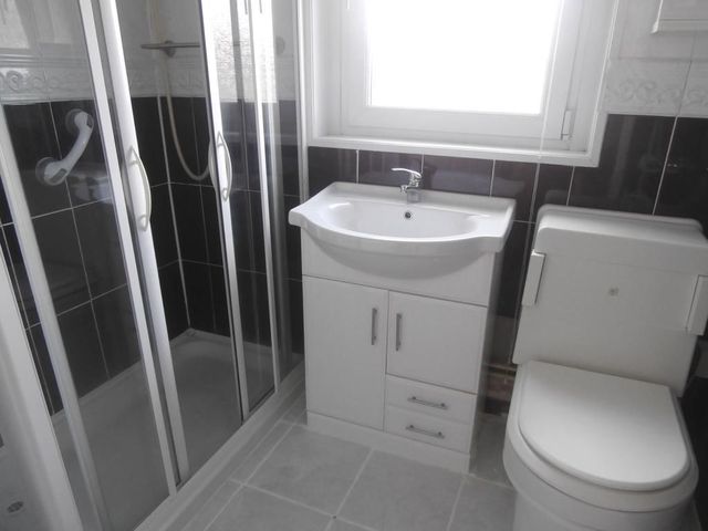  Image of 2 bedroom Flat to rent in Birniehill Road Bathgate EH48 at Bathgate West Lothian West Lothian, EH48 2RP