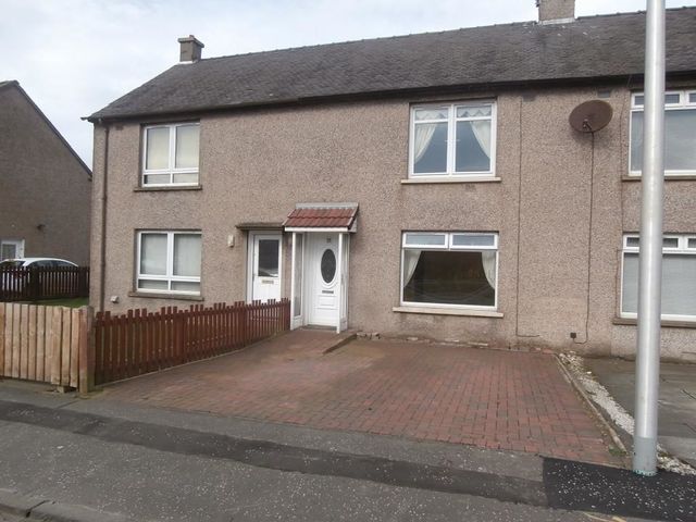  Image of 2 bedroom Flat to rent in Birniehill Road Bathgate EH48 at Bathgate West Lothian West Lothian, EH48 2RP