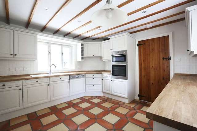  Image of 3 bedroom Cottage for sale in Cues Lane Bishopstone Swindon SN6 at Bishopstone Wiltshire, SN6 8PL