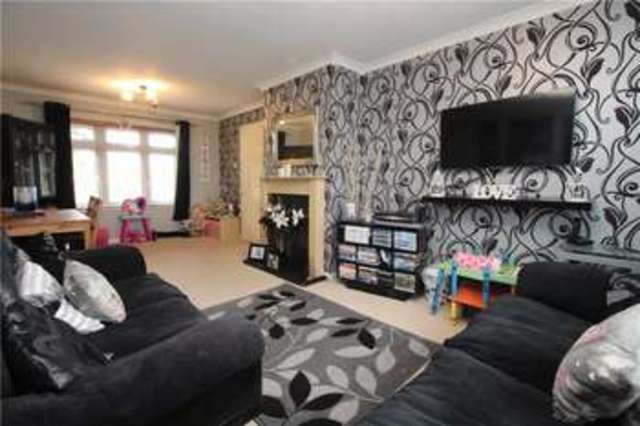  Image of 3 bedroom Maisonette for sale in Bonsey Lane Woking GU22 at Woking  Mayford, GU22 9PT
