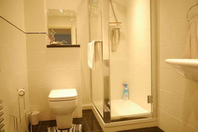  Image of 2 bedroom Flat to rent in Christchurch Road Bournemouth BH1 at 80 Christchurch Road  Bournemouth, BH1 4DA