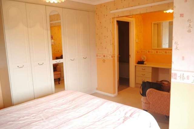  Image of 2 bedroom Flat to rent in Christchurch Road Bournemouth BH1 at 80 Christchurch Road  Bournemouth, BH1 4DA
