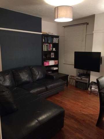  Image of 1 bedroom Flat to rent in Kingswood Estate London SE21 at Bowen Drive Dulwich London, SE21 8NU
