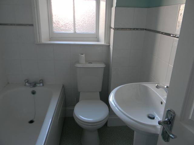 Image of 1 bedroom Apartment for sale in Bowlalley Lane Hull HU1 at Hull, HU1 1YT