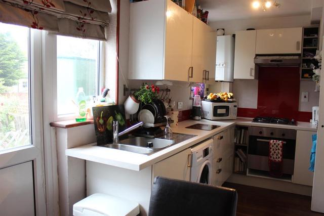  Image of 3 bedroom Semi-Detached house for sale in Bracondale Road London SE2 at Abbey Wood London Lesnes Abbey, SE2 9HS