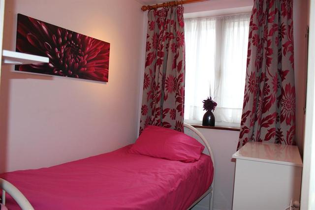  Image of 3 bedroom Semi-Detached house for sale in Bracondale Road London SE2 at Abbey Wood London Lesnes Abbey, SE2 9HS