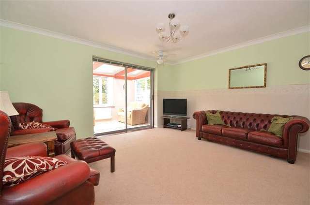  Image of 2 bedroom Bungalow for sale in Braes Mead South Nutfield Redhill RH1 at South Nutfield Surrey South Nutfield, RH1 4JR