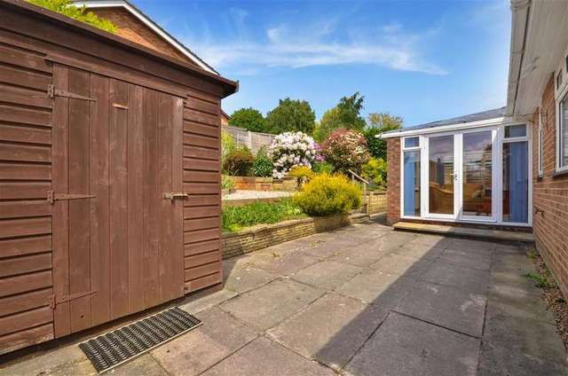  Image of 2 bedroom Bungalow for sale in Braes Mead South Nutfield Redhill RH1 at South Nutfield Surrey South Nutfield, RH1 4JR