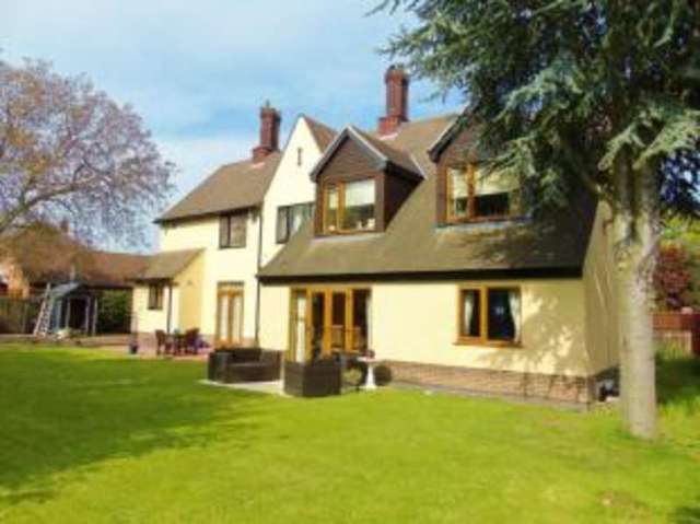  Image of 5 bedroom Detached house for sale in Bramcote Lane Beeston Nottingham NG9 at Beeston Nottingham Bramcote, NG9 4EU