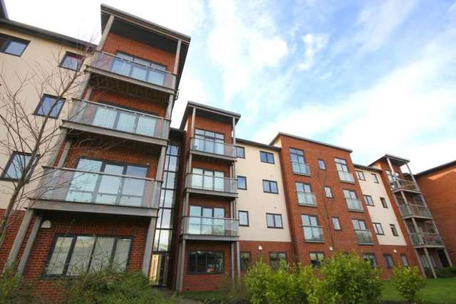  Image of 2 bedroom Apartment to rent in Bridge Road Prescot L34 at Bridgefield Court Bridge Road Prescot, L34 5PJ