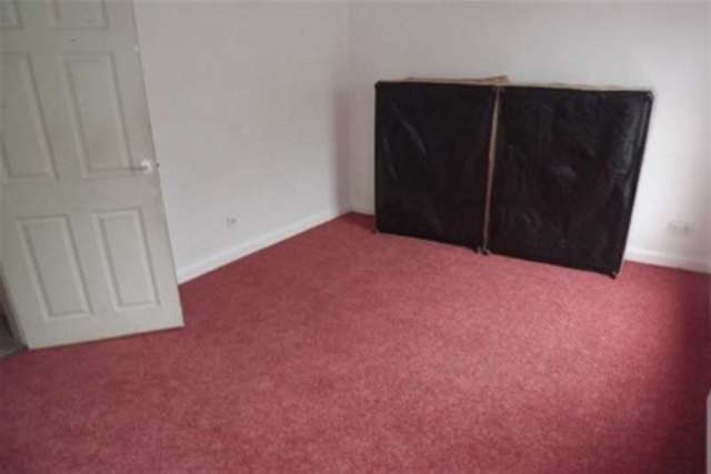  Image of 3 bedroom Detached house to rent in Broadfield Road Manchester M14 at Manchester, M14 7JH