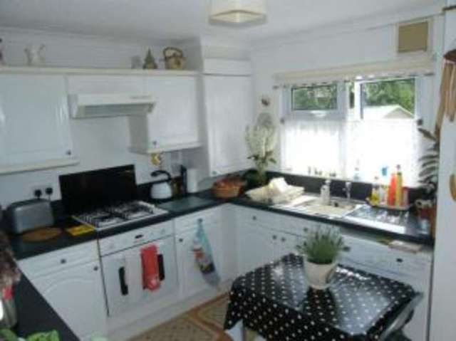  Image of 2 bedroom Detached house for sale in Broadway Park The Causeway Petersfield GU31 at Broadway Park The Causeway Petersfield, GU31 4NF
