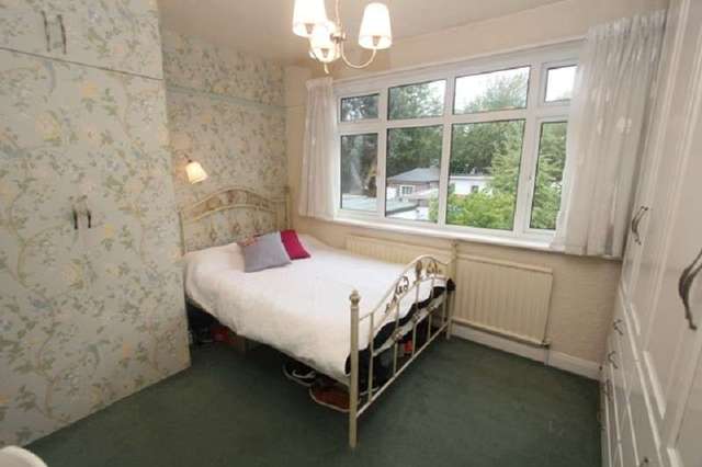  Image of 3 bedroom Property for sale in Brook Avenue Edgware HA8 at Brook Avenue  Edgware, HA8 9UZ