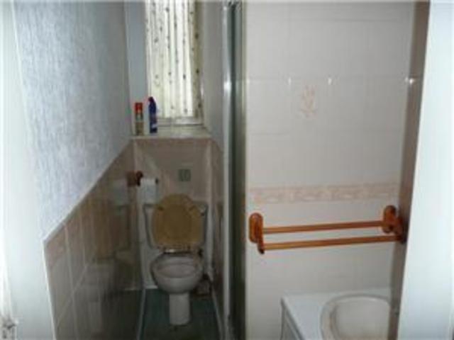  Image of 1 bedroom Flat to rent in Brunswick Street Edinburgh EH7 at Leith Walk Edinburgh Edinburgh, EH7 5HT