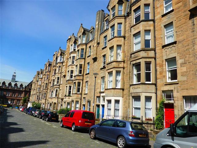  Image of 2 bedroom Flat to rent in Bruntsfield Avenue Edinburgh EH10 at City Centre Edinburgh Edinburgh, EH10 4EP