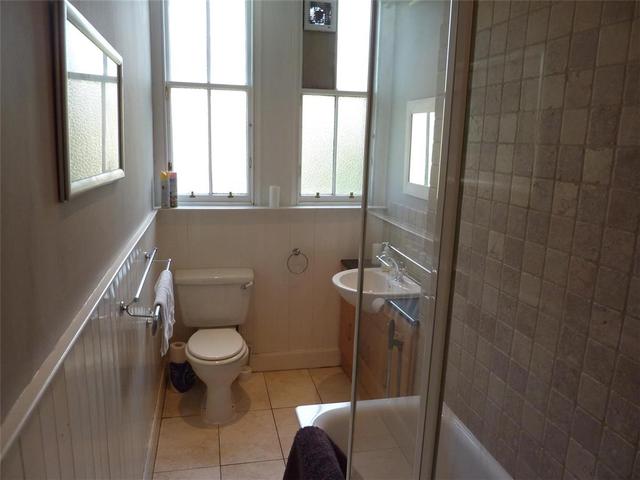  Image of 2 bedroom Flat to rent in Bruntsfield Avenue Edinburgh EH10 at City Centre Edinburgh Edinburgh, EH10 4EP