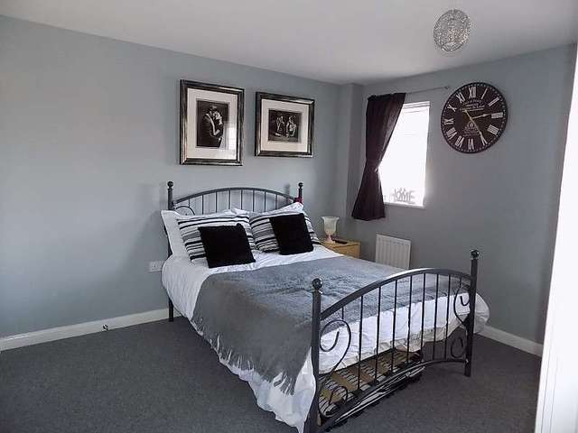  Image of 5 bedroom Detached house for sale in Bryn Dryslwyn Bridgend CF31 at Bryn Dryslwyn  Broadlands, CF31 5BT