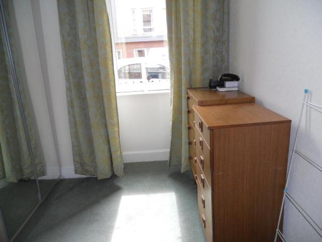  Image of 1 bedroom Flat to rent in Bryson Road Edinburgh EH11 at Polwarth Edinburgh Edinburgh, EH11 1DX