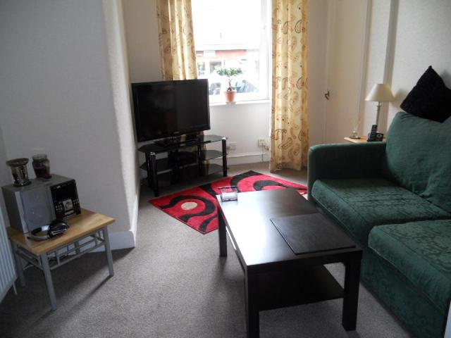  Image of 1 bedroom Flat to rent in Bryson Road Edinburgh EH11 at Polwarth Edinburgh Edinburgh, EH11 1DX