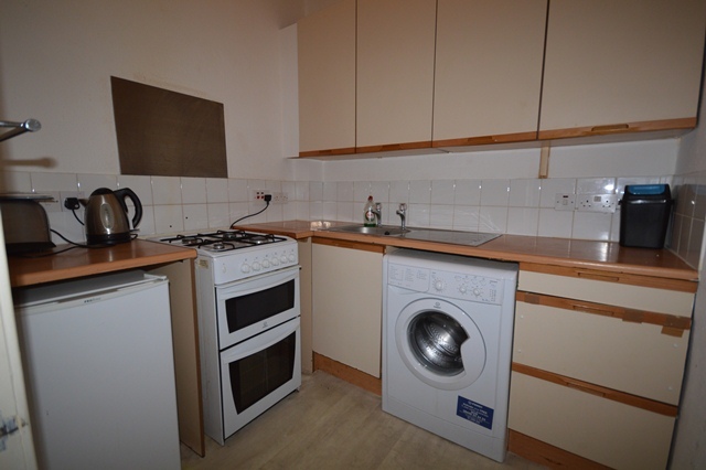  Image of 2 bedroom Flat to rent in Buccleuch Street Edinburgh EH8 at Meadows Edinburgh Edinburgh, EH8 9NG