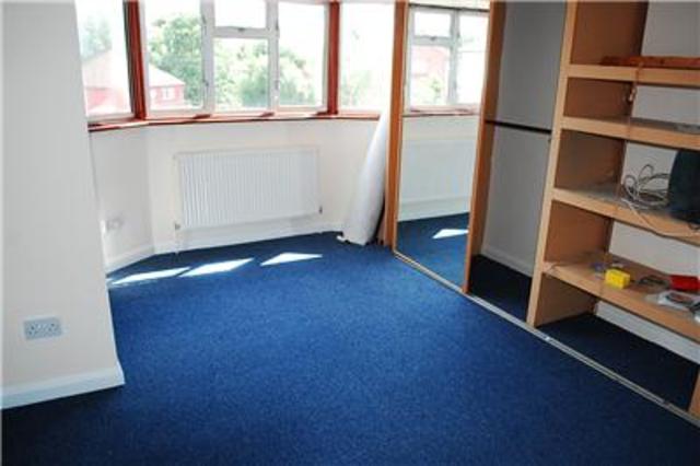  Image of 2 bedroom Semi-Detached house to rent in Buckhurst Avenue Carshalton SM5 at Surrey, SM5 1PD