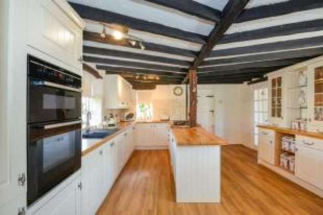  Image of 2 bedroom End of Terrace for sale in Buckingham Road Bletchley Milton Keynes MK3 at Bletchley Milton Keynes Bletchley, MK3 5JD