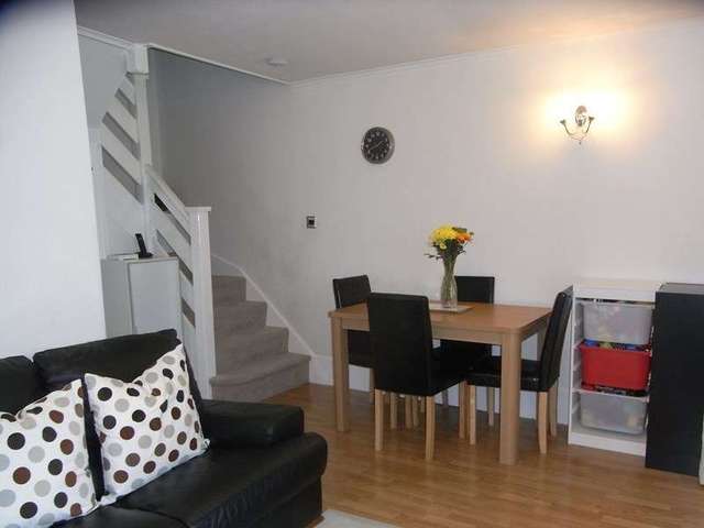  Image of 1 bedroom Detached house for sale in Bulwer Road New Barnet Barnet EN5 at Bulwer Road  New Barnet, EN5 5JB