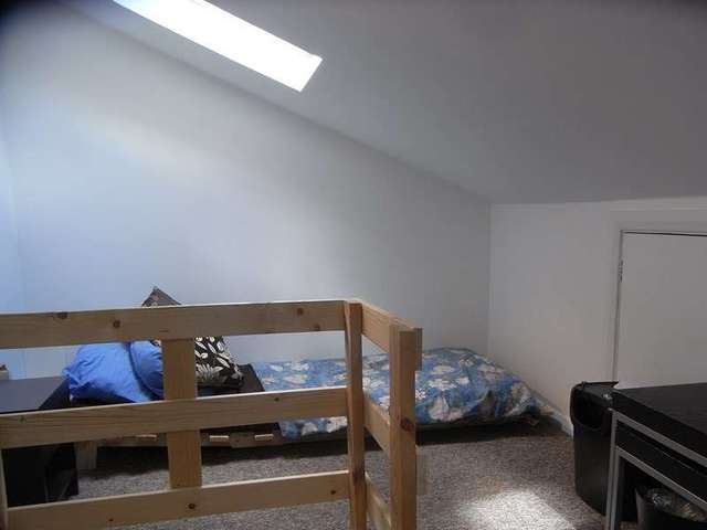  Image of 1 bedroom Detached house for sale in Bulwer Road New Barnet Barnet EN5 at Bulwer Road  New Barnet, EN5 5JB