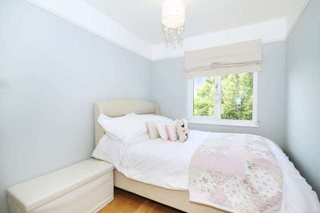  Image of 2 bedroom Flat for sale in Bunning Way London N7 at Bunning Way Islington London, N7 9UR