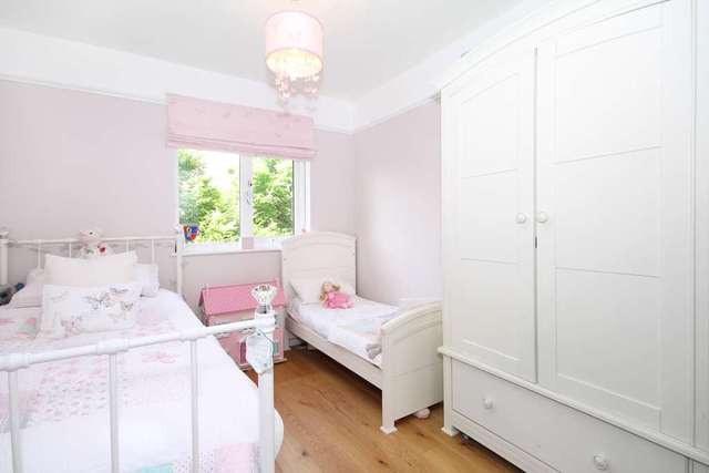  Image of 2 bedroom Flat for sale in Bunning Way London N7 at Bunning Way Islington London, N7 9UR