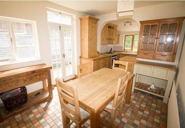  Image of 4 bedroom End of Terrace for sale in Burnham Street Nottingham NG5 at Sherwood  Nottingham, NG5 2FD