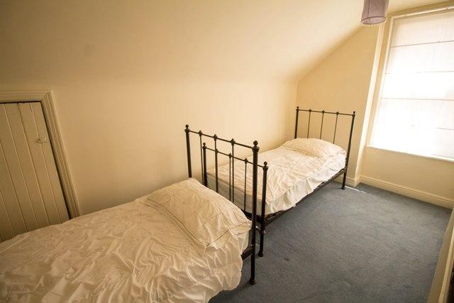  Image of 4 bedroom End of Terrace for sale in Burnham Street Nottingham NG5 at Sherwood  Nottingham, NG5 2FD