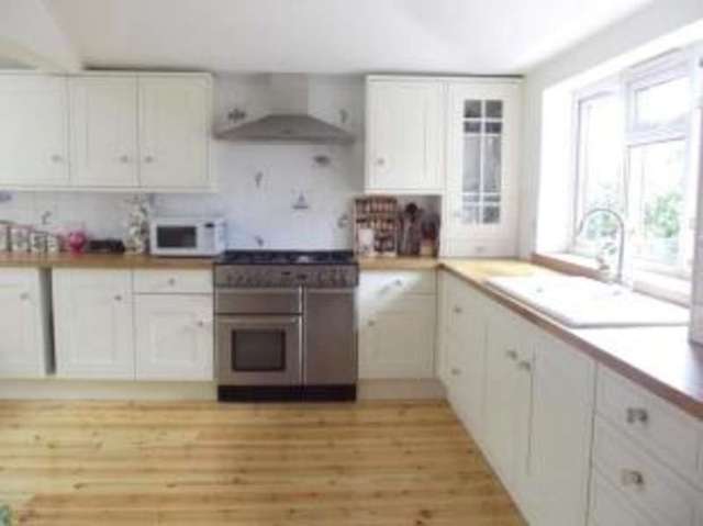  Image of 4 bedroom Detached house for sale in Lowford Hill Bursledon Southampton SO31 at Bursledon Southampton Bursledon, SO31 8ER
