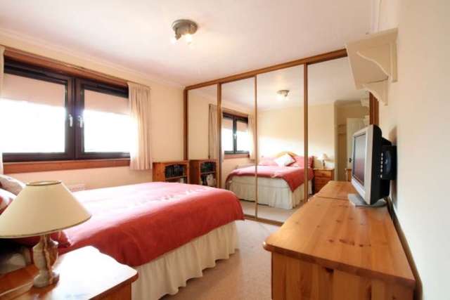  Image of 3 bedroom Semi-Detached house for sale in Cairneymount Avenue Maddiston Falkirk FK2 at Falkirk, FK2 0AT