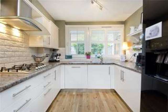  Image of 3 bedroom Terraced house to rent in Twyford Street London N1 at Twyford Street London Barnsbury, N1 0BZ