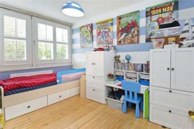  Image of 3 bedroom Terraced house to rent in Twyford Street London N1 at Twyford Street London Barnsbury, N1 0BZ