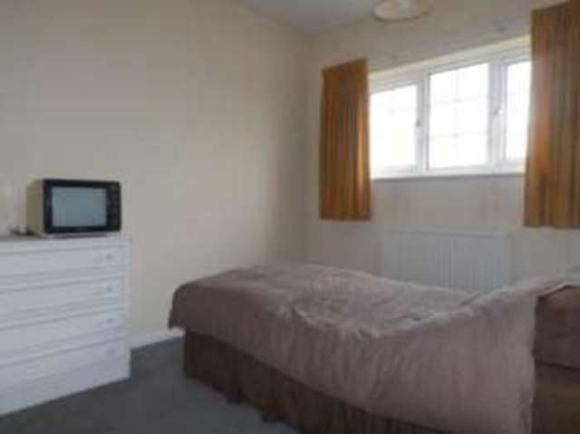  Image of 4 bedroom Detached house for sale in Headington Drive Cherry Hinton Cambridge CB1 at Cambridge Cambridgeshire Cherry Hinton, CB1 9HE
